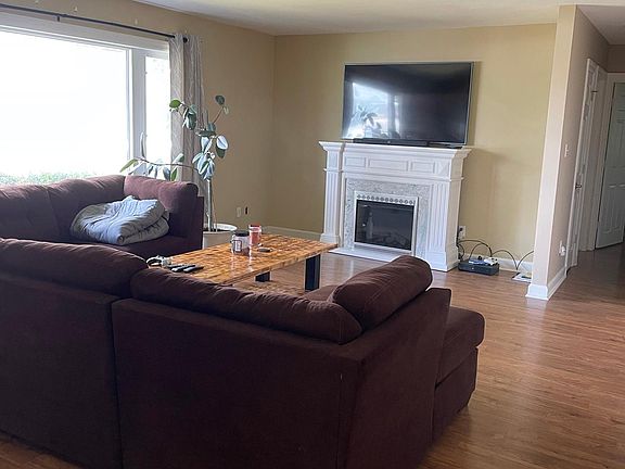 5th image of 15101 81st Ave
