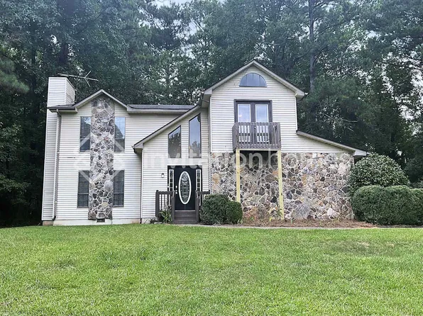 113 Carrollwood Dr, Fayetteville, GA 30215
