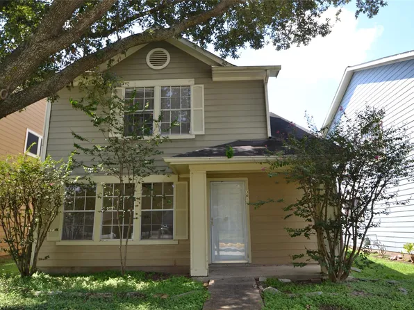 3811 E Traditions Ct, Houston, TX 77082
