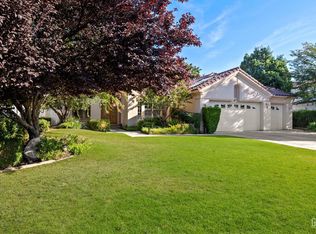 10904 Rockridge Way, Bakersfield, CA