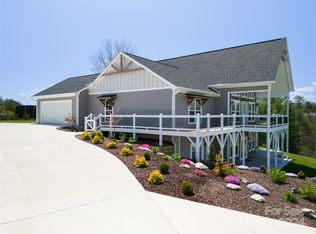 58 Gracie Ln, Weaverville, NC 28787