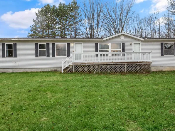 7102 State Rd, Millington, MI 48746