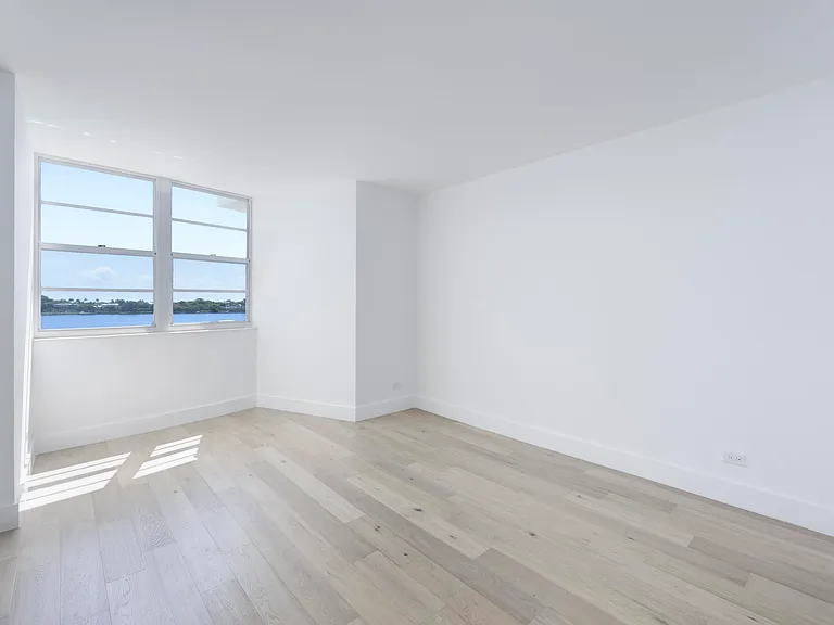 2800 N Flagler Dr #709 — Photo 7
