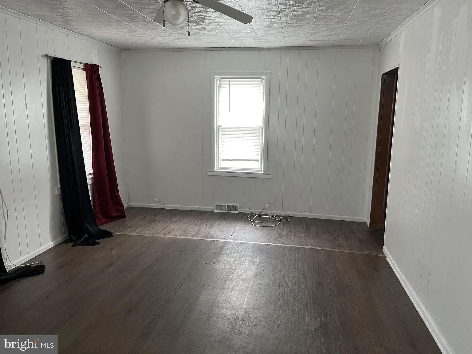 4 bed, 2.0 bath, 1520 sqft, $2,900 — Photo 4