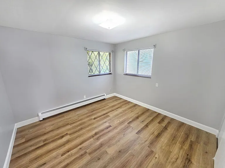 136 N Lake St #9 — Photo 6