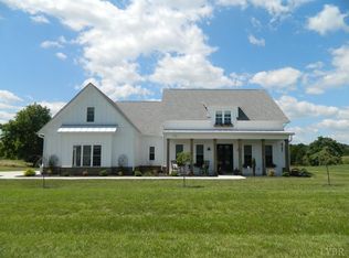 1211 W Crossing Dr, Forest, VA 24551