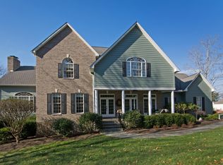 319 Dwyer Ln, Lewisburg, WV 24901