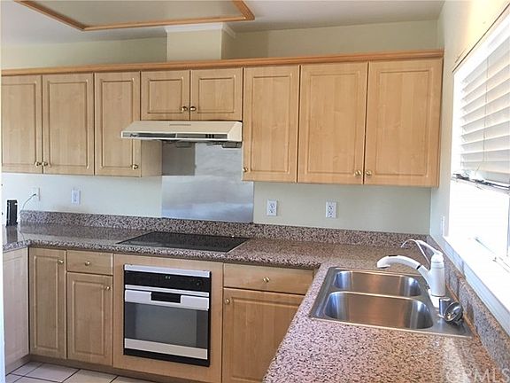 3rd image of 121 N McPherrin Ave Unit 305