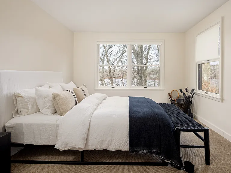 15 Lake View Ct — Photo 19