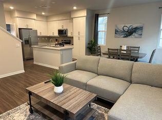 1426 Prairie Rose Ln, Upland, CA 91786