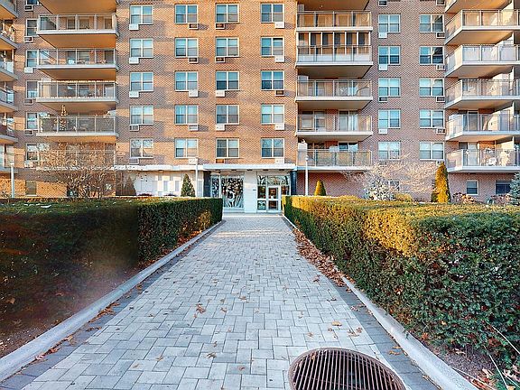 2nd image of 2652 Cropsey Ave APT 12K