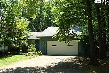 1st image of 7582 Brainard Ct
