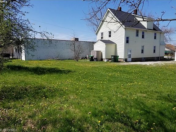 4th image of 29706 Euclid Ave