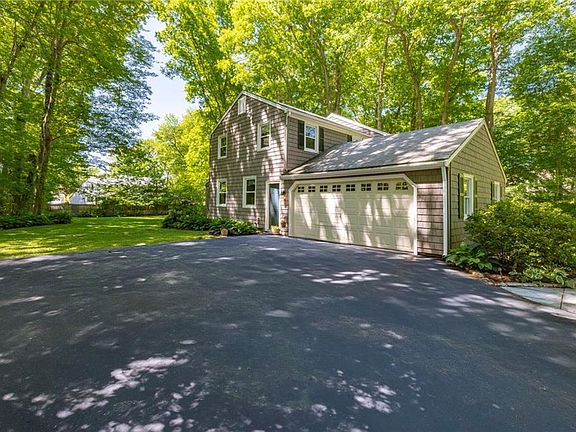 4th image of 27 Tallwood Dr