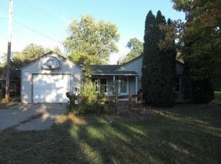 304 9th Ave S, Princeton, MN 55371