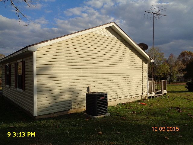 2nd image of 9779 Foshee Rd