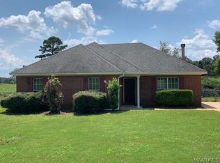 156 Hidden Valley Rd, Deatsville, AL 36022