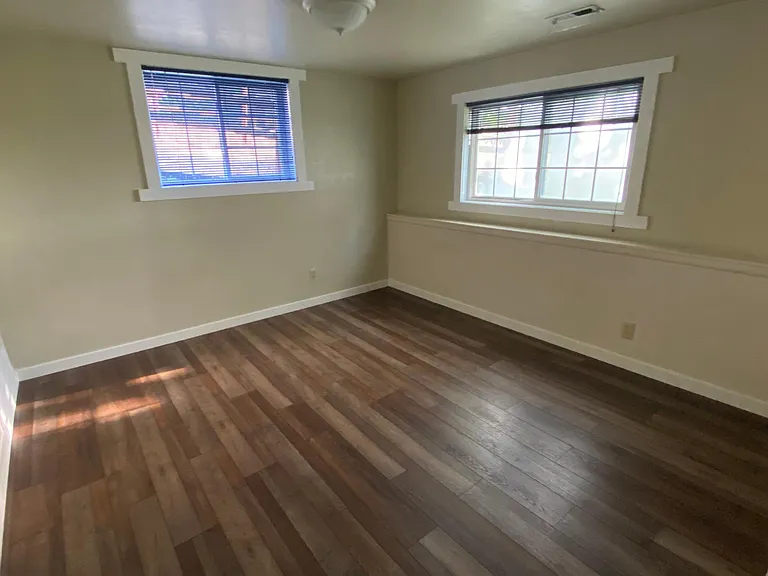 6880 S Cloverdale Rd — Photo 13