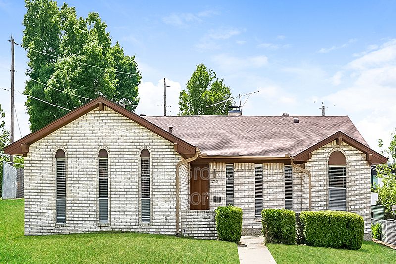 1st image of 8258 Westrock Dr