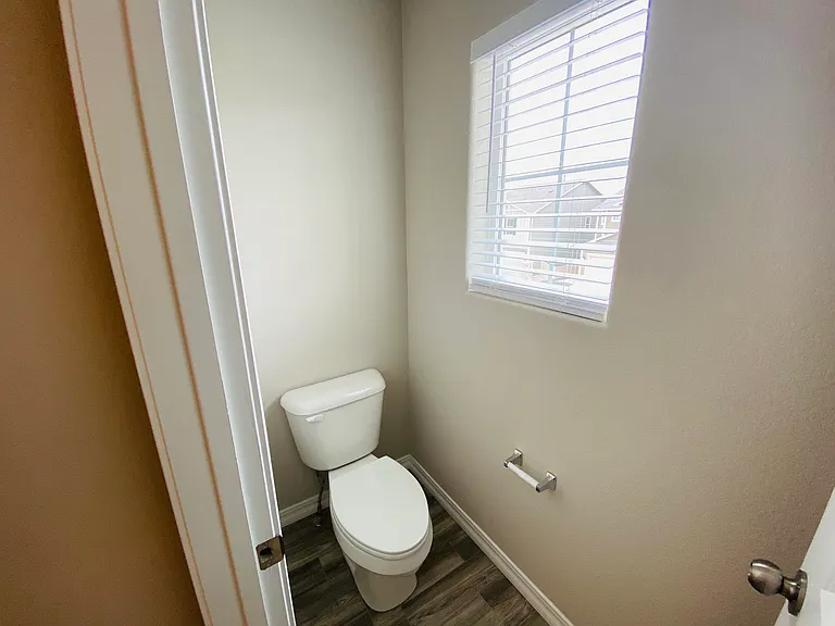 7826 Tent Rock Point — Photo 32