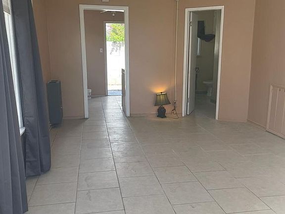 5th image of 233 N Catalina St #0