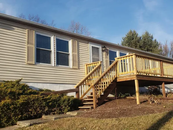 501 Magaro Rd, Enola, PA 17025