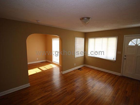 4th image of 3715 Wilcox Blvd