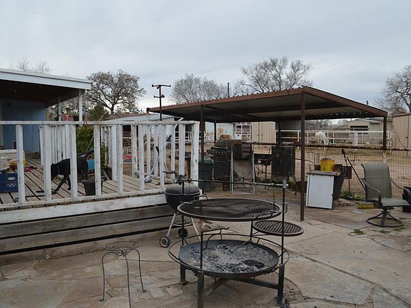 3rd image of 3 Mills Ln