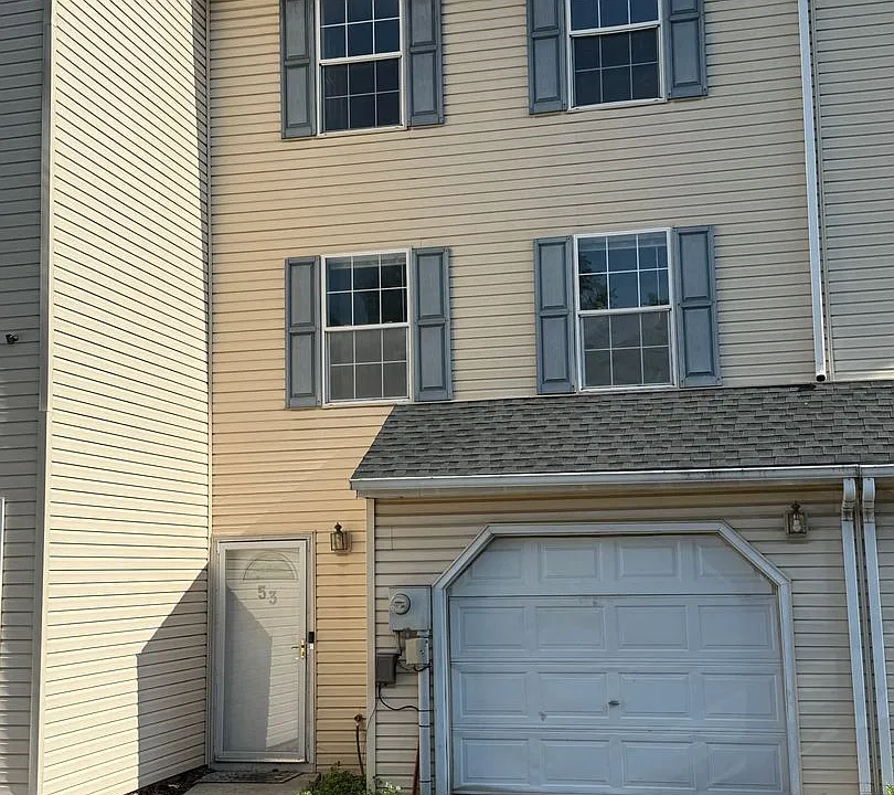 53 Mall Rd