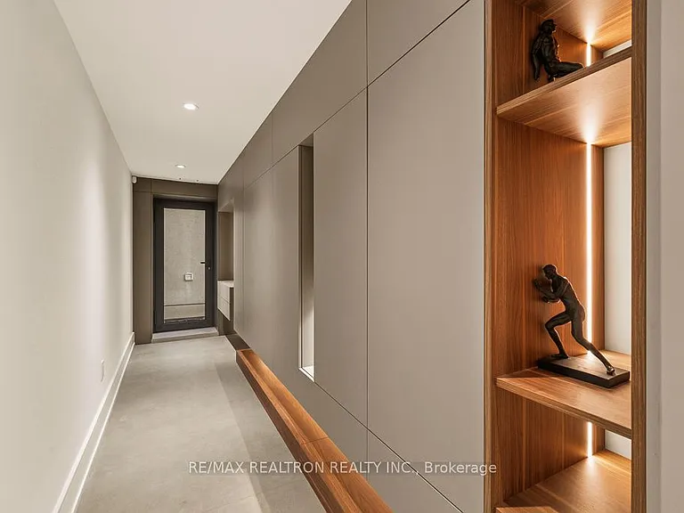 107 Elmwood Ave — Photo 32
