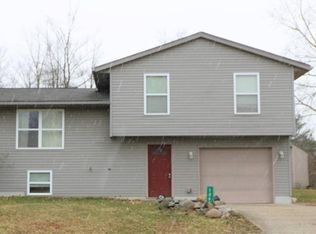1061 Challot Dr, West Salem, OH 44287