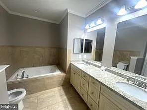 13884 Greendale Dr — Photo 16