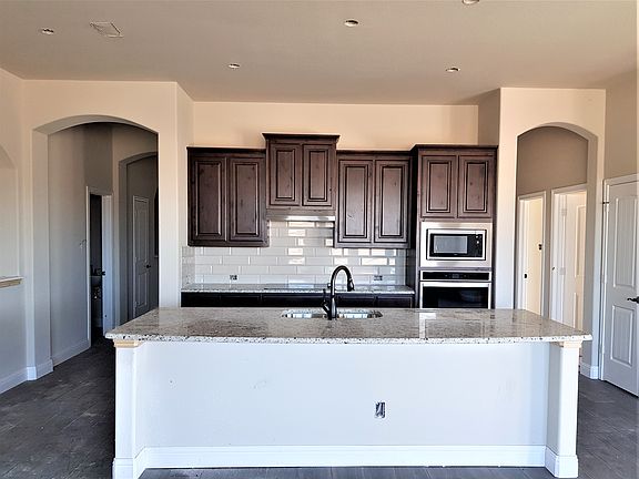 3rd image of 12645 Yellowstone St