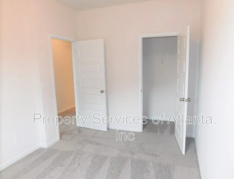523 Ryan Ct — Photo 19