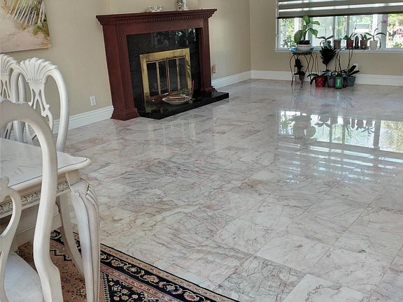 4th image of 657 Santa Camelia Dr
