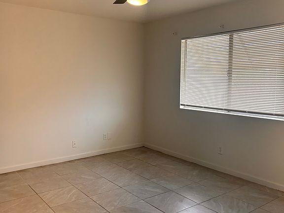 5th image of 1806 Calle Amargosa