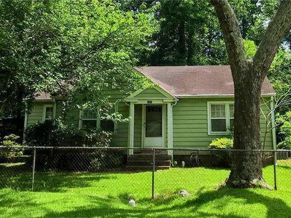 2305 Ventura Rd SE, Smyrna, GA 30080