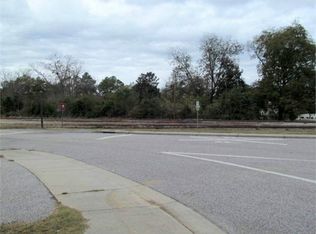 79 2nd St, Cheraw, SC 29520