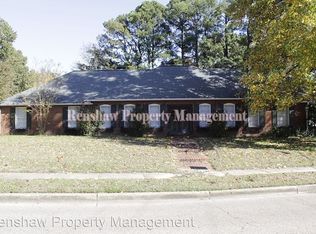 358 Perkins Ext, Memphis, TN 38117