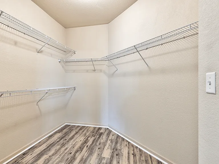 The Reserve at North River Apartments — Photo 14