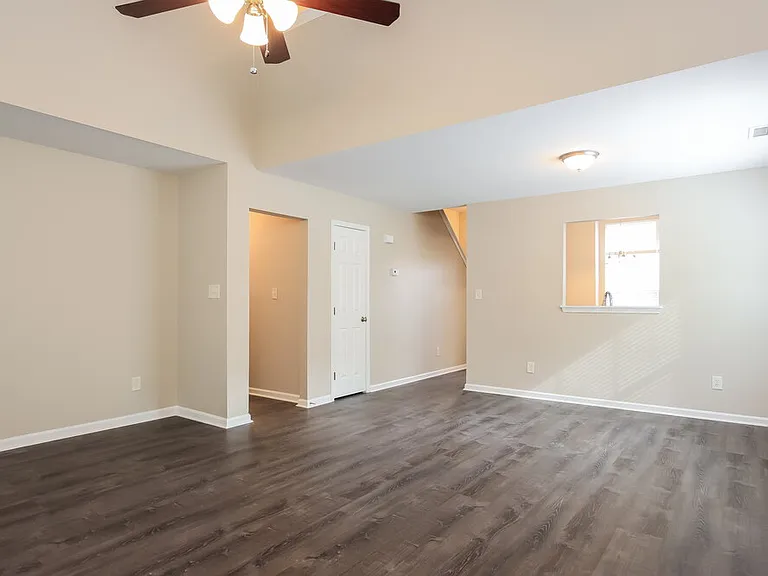 3952 Tyler Bluff Ln — Photo 5