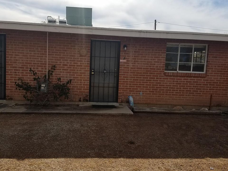 1st image of 2130 N Margaret Ave