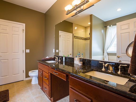 4th image of 3712 Ulrich Ct