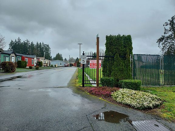 3rd image of 10808 22nd Avenue Ct E Unit 13