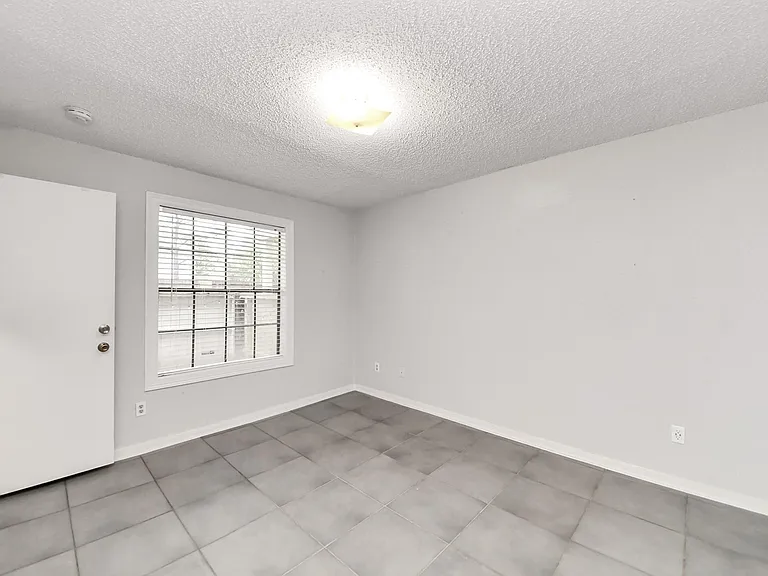 2750 Holly Hall St #911 — Photo 26