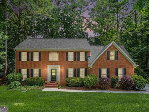 3611 Preston Ct, Lilburn, GA 30047