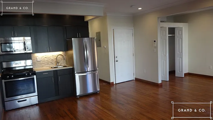 Rented by Grand & Co. | media 9