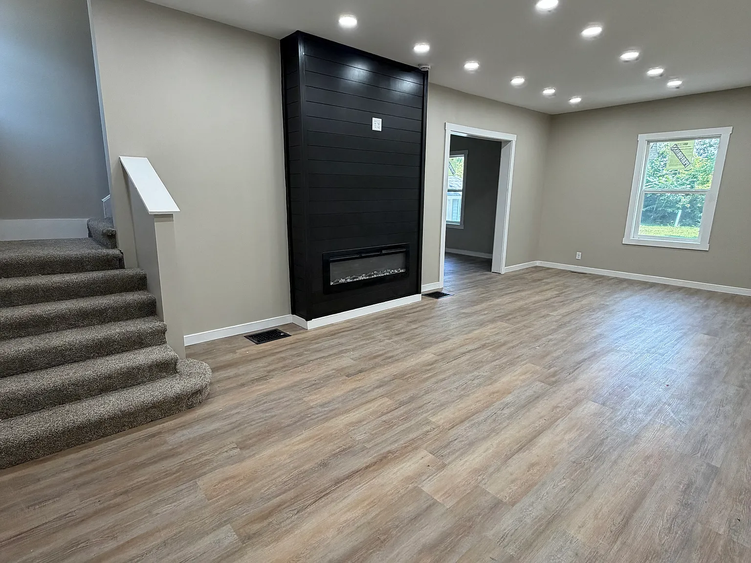 4 bed, 1664 sqft, $1,700 — Photo 3