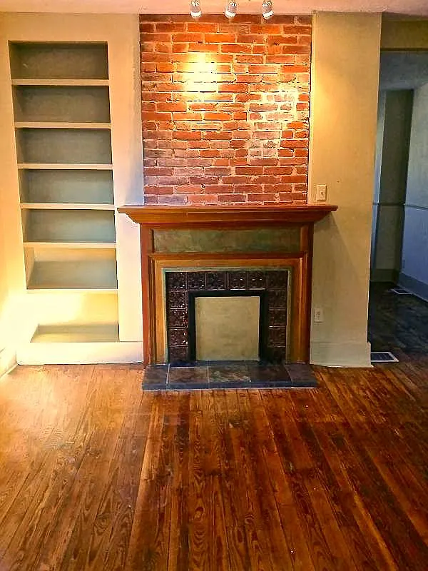 2 bed, 2.5 bath, 2246 sqft, $1,650 — Photo 2