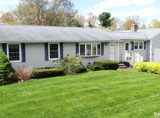 14 Carriage Dr, Enfield, CT 06082